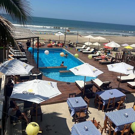The Point Mancora Beach Buitenkant foto